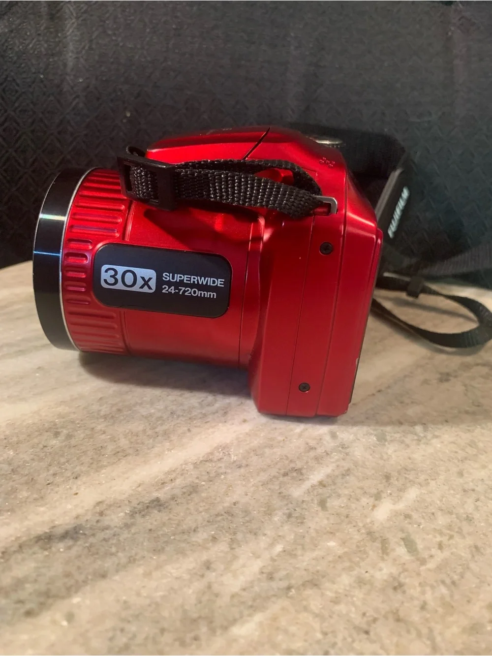 Fujifilm FinePix S4800 Red Bridge Camera with Strap
